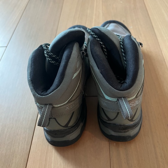 Solomon hiking boots - Picture 2 of 5